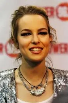 Bridgit Mendler - images (15).jpg